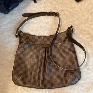 Louis Vuitton cross body bag